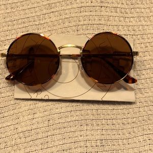 Urban outfitters sunglasses